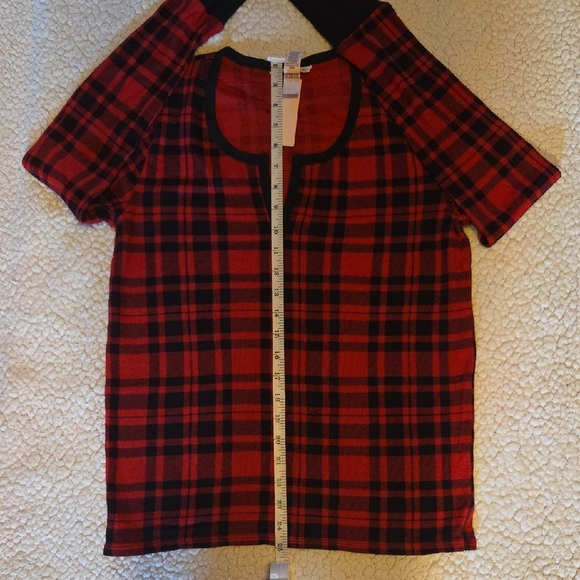 Victoria's Secret Red and Black Plaid Pajama Set - Picture 3 of 10